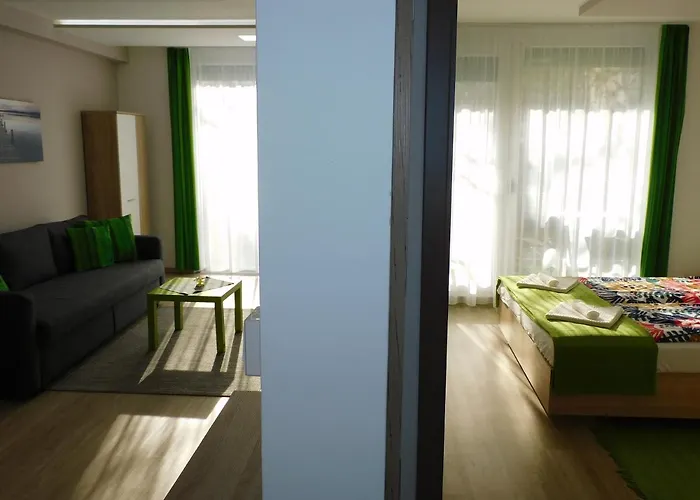 Апартаменты Katamaran *